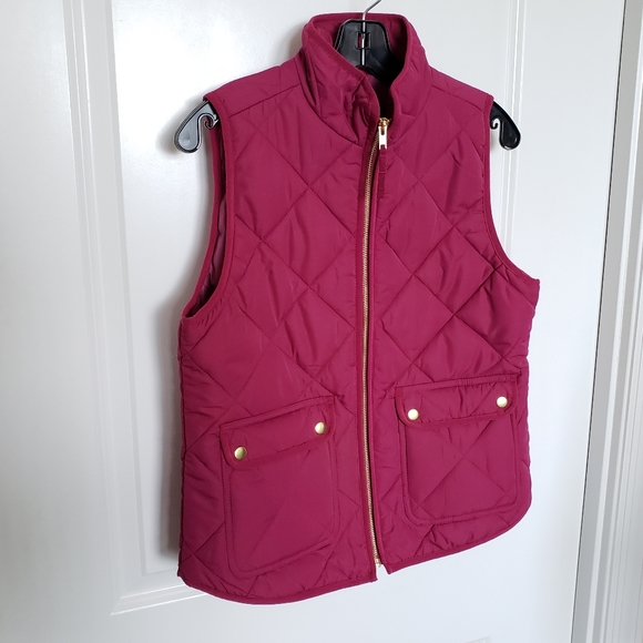 NWT J.Crew Factory Berry Puffer Vest - Picture 5 of 13